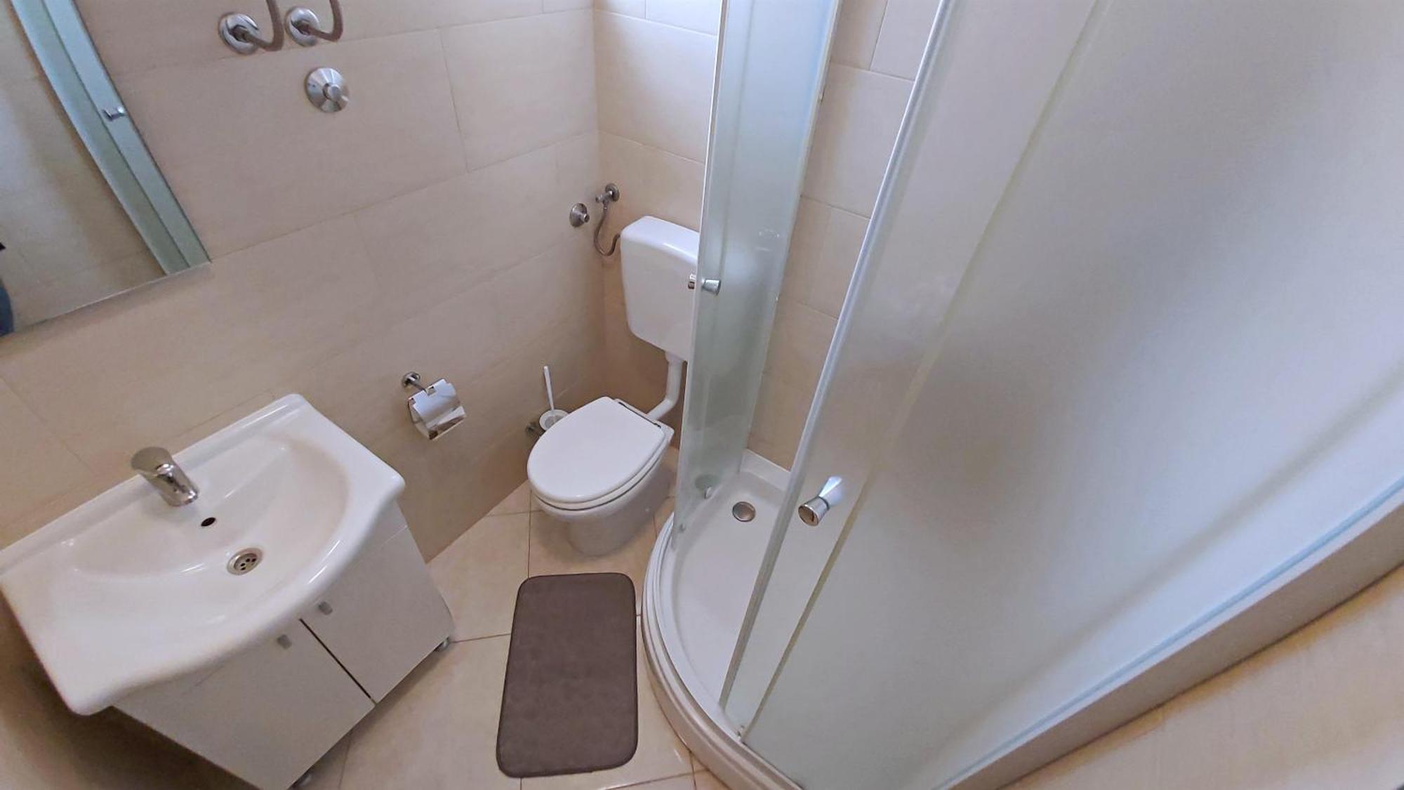 Apartments Nemira โอมิช ห้อง รูปภาพ